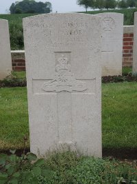 Peronne Road Cemetery Maricourt - Taylor, George Fredrick