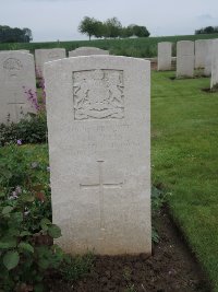Peronne Road Cemetery Maricourt - Tress, T R