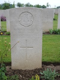 Peronne Road Cemetery Maricourt - Webb, W W