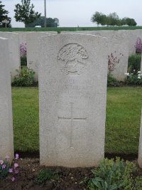 Peronne Road Cemetery Maricourt - Williams, R C