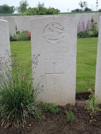 Peronne Road Cemetery Maricourt - Woodward, R