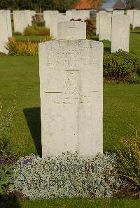 Pond Farm Cemetery - Aitken, P