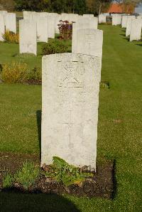 Pond Farm Cemetery - Band, W