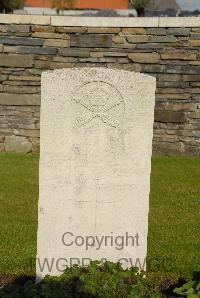 Pond Farm Cemetery - Gray, W