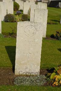 Pond Farm Cemetery - Harris, A P