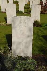 Pond Farm Cemetery - Orchard, J