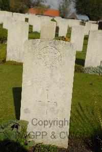 Pond Farm Cemetery - Walker, J J