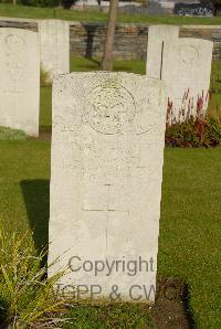Pond Farm Cemetery - Womersley, I