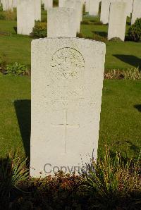 Pond Farm Cemetery - Wynne, A