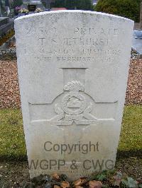 St. Hilaire Cemetery Frevent - Smethurst, Tom