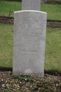 Maroeuil British Cemetery - Archer, George William