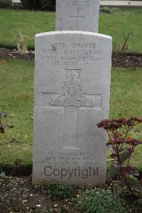 Maroeuil British Cemetery - Buchanan, Neil