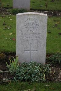 Maroeuil British Cemetery - Burnett, C C