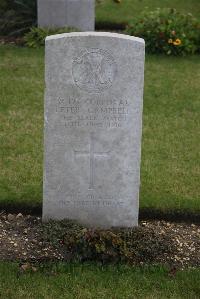 Maroeuil British Cemetery - Campbell, Peter
