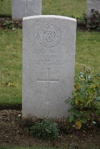 Maroeuil British Cemetery - Conway, J