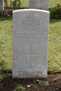 Maroeuil British Cemetery - Gilchrist, Malcolm McNiven