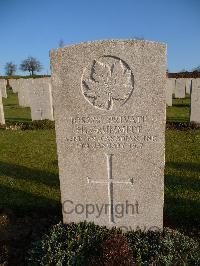 Maroeuil British Cemetery - Grummitt, H