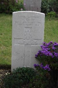 Maroeuil British Cemetery - Guest, Ernest