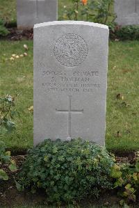 Maroeuil British Cemetery - Holman, Stanley