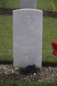 Maroeuil British Cemetery - Ingram, H D
