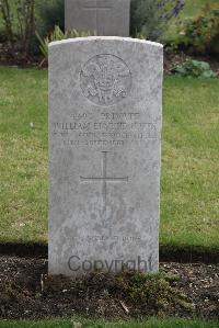 Maroeuil British Cemetery - Irwin, William Edmund