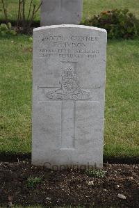 Maroeuil British Cemetery - Ivison, Frederick