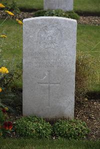 Maroeuil British Cemetery - Lawton, W