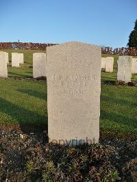 Maroeuil British Cemetery - Leben, Reinhold