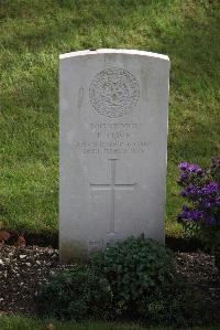 Maroeuil British Cemetery - Love, Thomas
