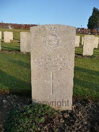 Maroeuil British Cemetery - Lucas, Gerald Blunt