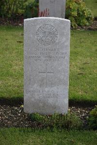 Maroeuil British Cemetery - Lundius, James Philip