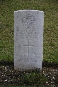 Maroeuil British Cemetery - MacNab, Peter