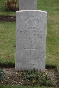 Maroeuil British Cemetery - MacPherson, William