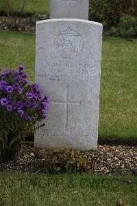 Maroeuil British Cemetery - McAuliffe, James Joseph