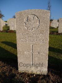Maroeuil British Cemetery - Morley, W H