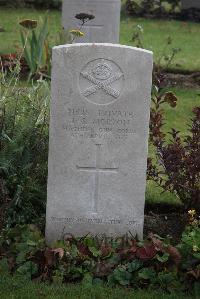 Maroeuil British Cemetery - Morton, John Shields