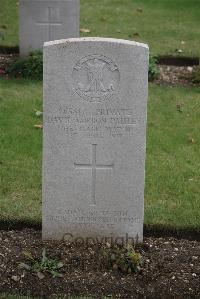 Maroeuil British Cemetery - Paisley, David Gordon