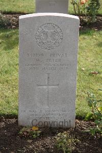 Maroeuil British Cemetery - Peter, W