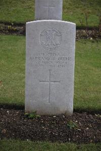 Maroeuil British Cemetery - Petrie, Alexander