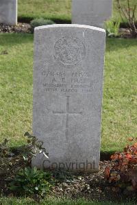Maroeuil British Cemetery - Piles, A E