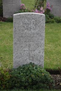 Maroeuil British Cemetery - Small, John Ford