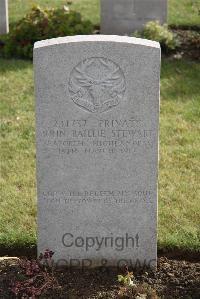 Maroeuil British Cemetery - Stewart, John Baillie