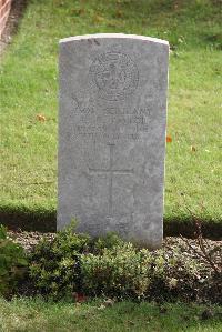 Maroeuil British Cemetery - Taylor, A A