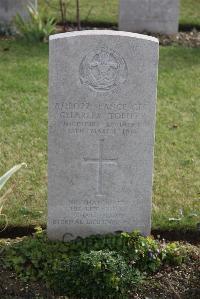 Maroeuil British Cemetery - Tobutt, Charles