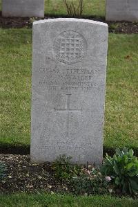 Maroeuil British Cemetery - Waller, Walter Isaac