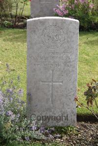 Maroeuil British Cemetery - Warne, Alexander George