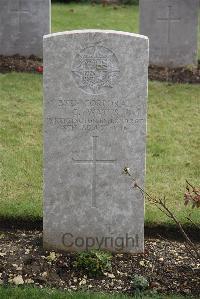 Maroeuil British Cemetery - Watts, C