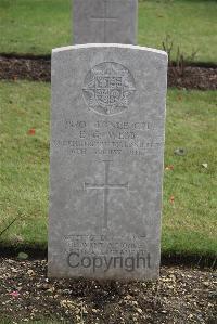 Maroeuil British Cemetery - Webb, Eric George