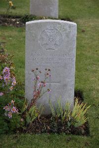 Maroeuil British Cemetery - White, John Robert