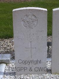 Dodewaard General Cemetery - Burns, Alfred John